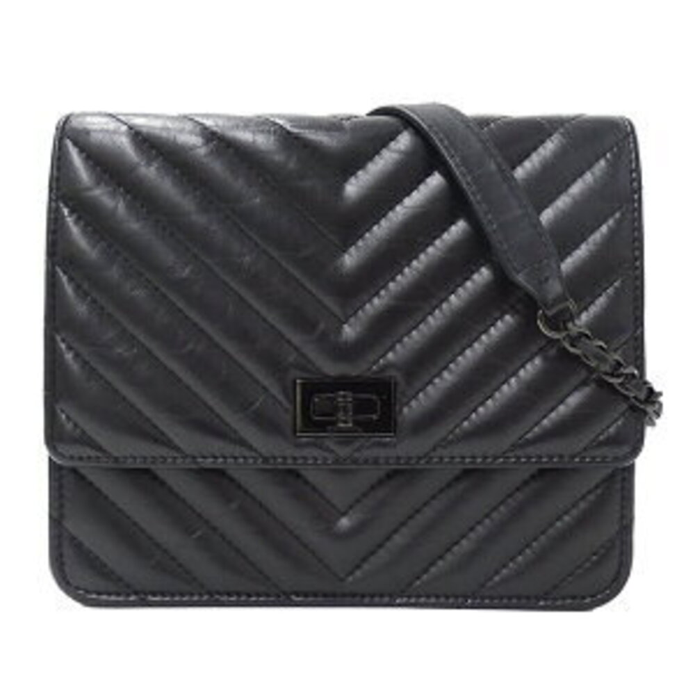 Chanel V stitch shoulder bag black lambskin hardware